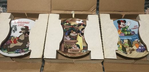 Grolier "Christmas Dreams" Limited Edition Collector Plate