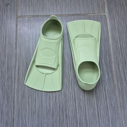 Kid's Swimming Fins XXXS 24-26 (New)