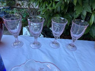 Noritake Sweet Swirl Lilac/Purple glass goblets