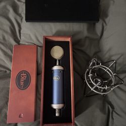 Blue Microphones Baby Bottle Cardioid Condenser Microphone