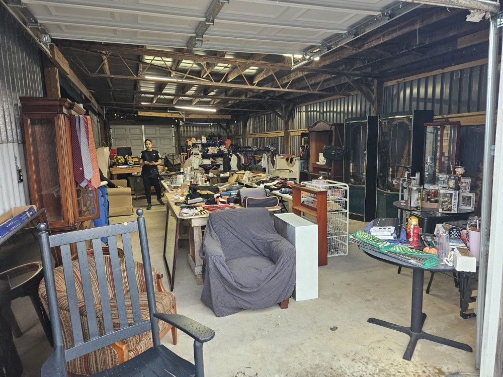 Garage / Yard Sale 5/1-5/3