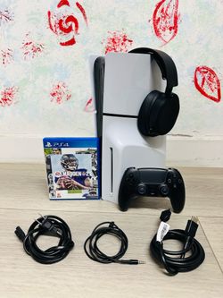 Sony PlayStation 5 Slim Disc Version - 1 TB , Bonus 1 Game , 1 Headset ( Very New )