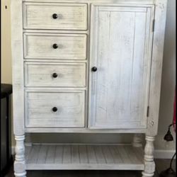 Velvet Lined Soft Closure Dresser / Armoire
