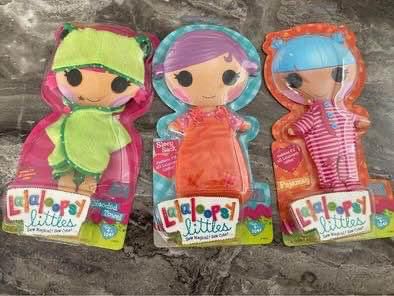 new sealed lot of 3 lalaloopsy littles outfits
