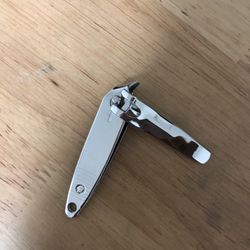 nail clippers