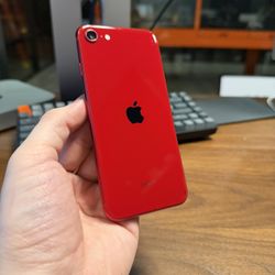 Apple iPhone SE 5G 2022 3rd Gen, 64GB, Unlocked any carrier! 90 day warranty! We offer financing!