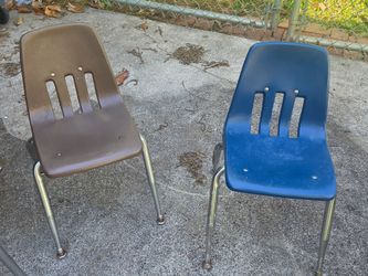 Virco 9000 Series school chair for child, kid 
4 chairs and desk if you want