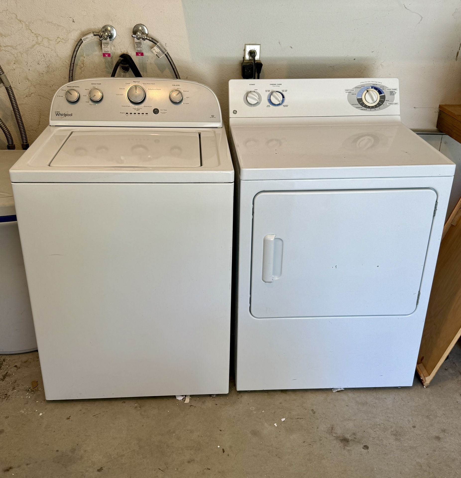 Washer & Dryer Set (gas)