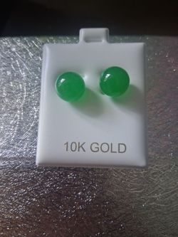 10K Gold Green Jade Ball Stud Earrings