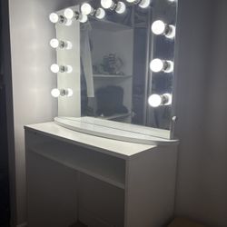Impressions Vanity Mirror 