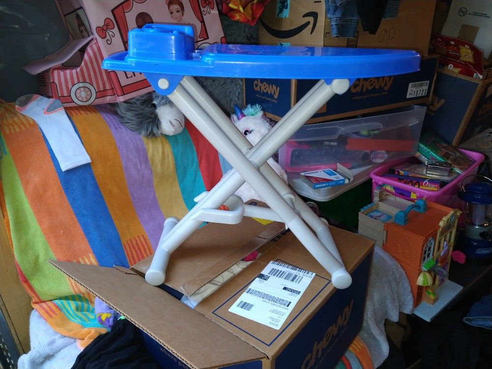 Yard Sale (Estates / Winter/Spring Cleaning Sale)