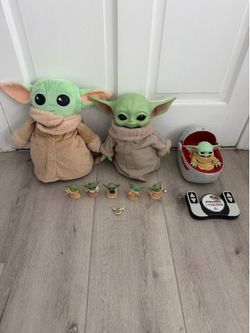 Star Wars Baby Yoda lot