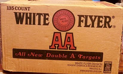 135 CLAY TARGETS - WHITE FLYER AA - NEW IN UNOPENED BOX
