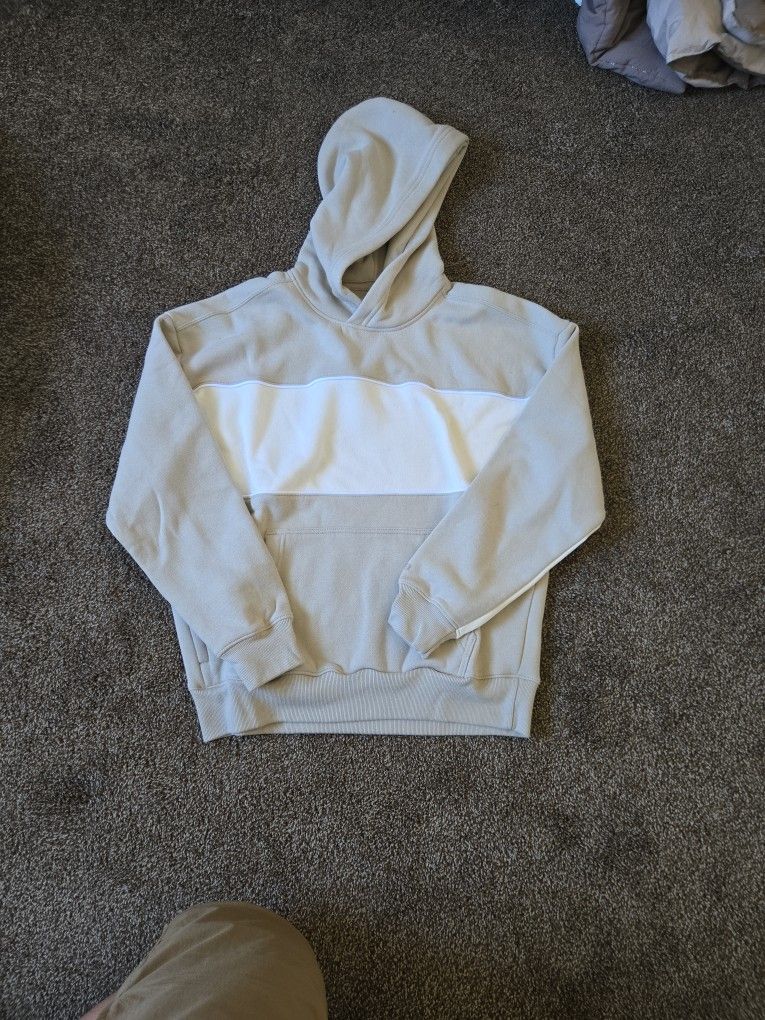 Hollister California Men's Soft Fleece Boxy Fit Hoodie