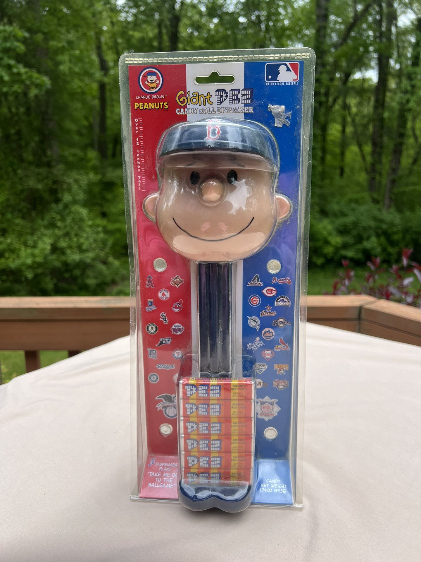 Charlie Brown Peanuts Giant Musical Pez Dispenser MLB Boston Red Sox