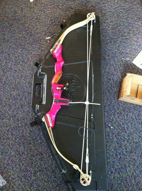 Martin Compound Bow with Firecat series 4400 limbs