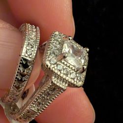 Wedding Ring Set