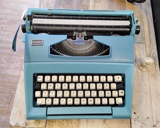 Vintage Smith Corona Manual Typewriter