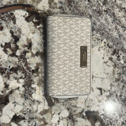 Brand new Michael Kors wallet