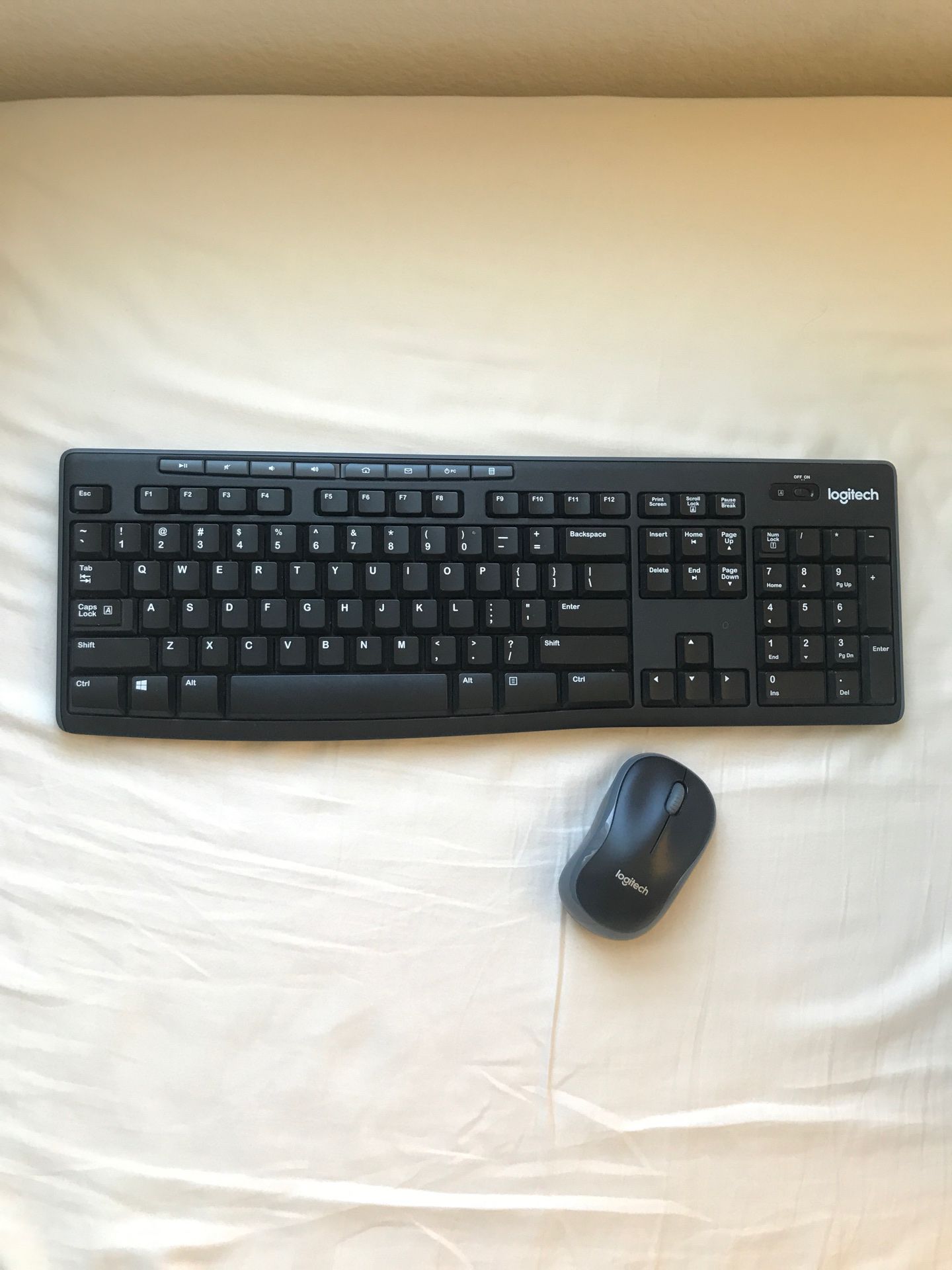 Wireless USB mouse and keyboard
