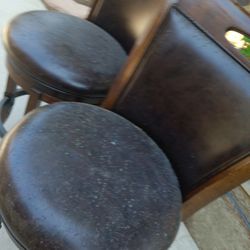 2 stools for island kitchen
