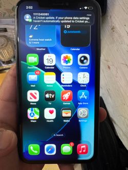iPhone 11 64G - Unlocked Carrier