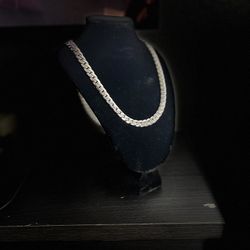 Miami Cuban Necklace 