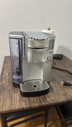 Used  Cuisinart Coffee Maker, Single Serve 72-Ounce Reservoir Pod Coffee Machine, Programmable Brewing & Hot Water Dispenser, 3 Cup-Size Settings, Sta