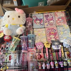 Hello Kitty And Friends Lot 