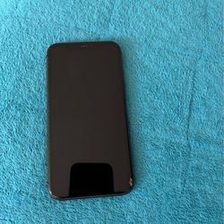 Iphone 11 64 GB ( open to offers )