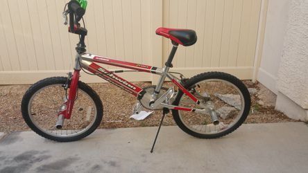 SCHWINN BMX 引き取り限定 75e04e19cc3043ce85bcecb3255a6d