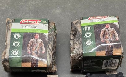 Coleman Medium Rain Suits