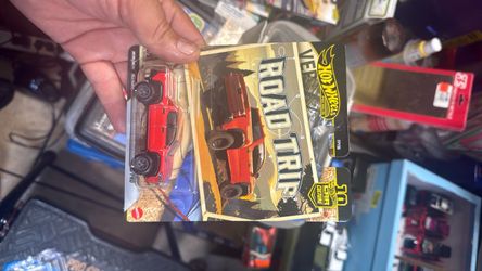 Hot Wheels Premium Road Trip Car Culture