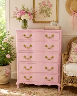 Gorgeous Light Pink French Provincial Dresser