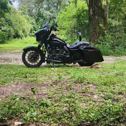 2018 Street Glide Special