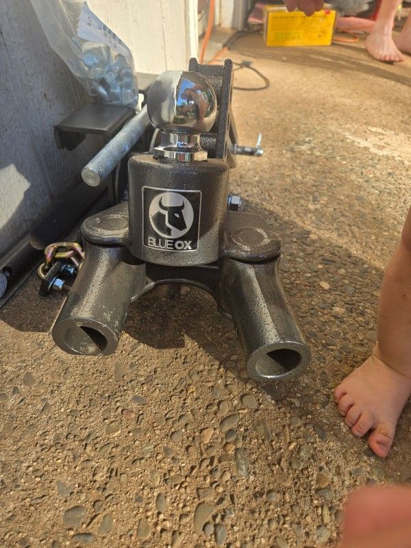 Blue Ox SwayPro Hitch