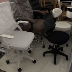 New Desk Chairs 