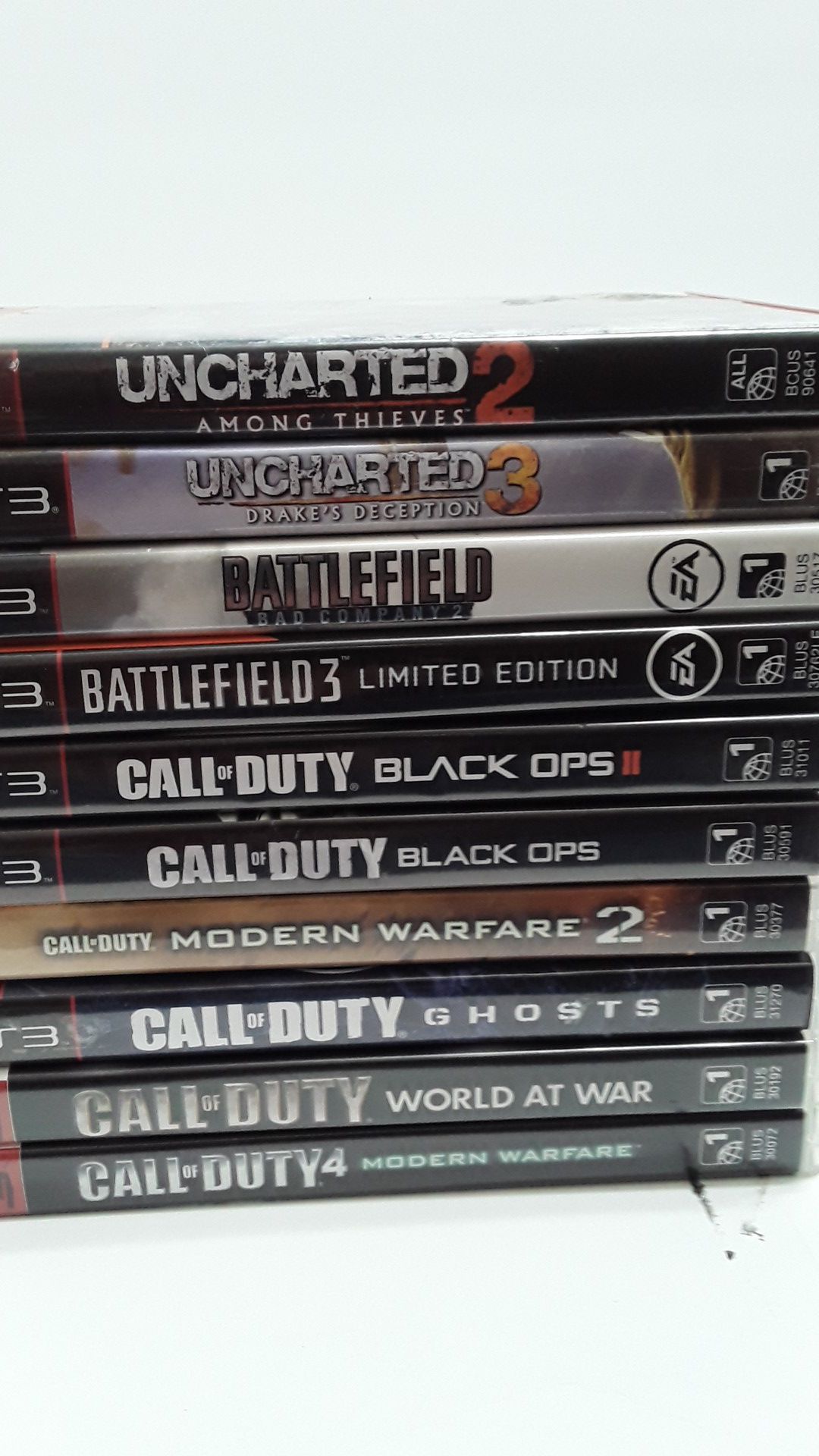 10 playstation 3 games, call of Duty, Battlefield, and Unchartered
