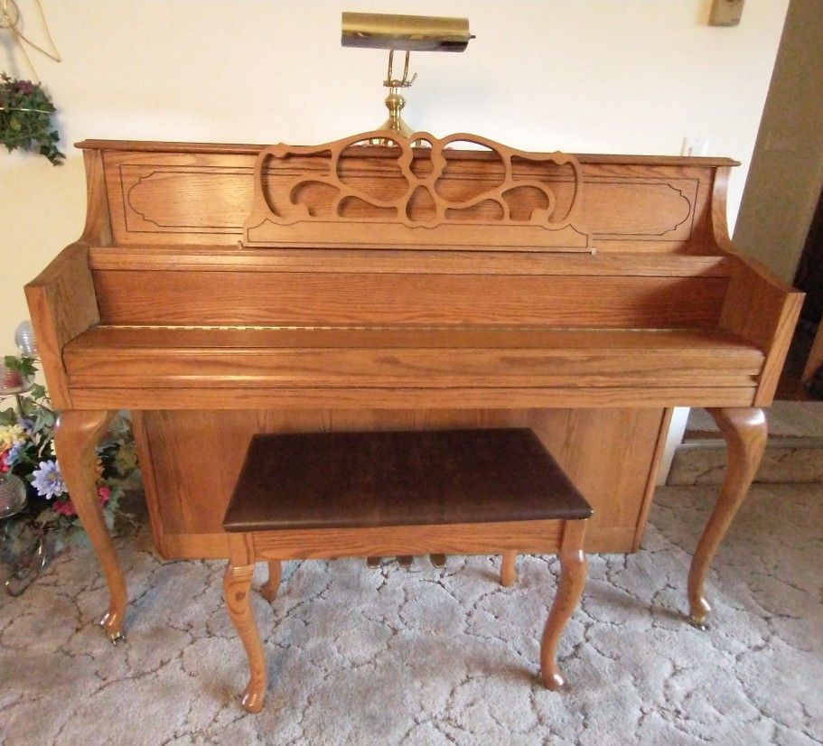 Beautiful Oak Finished Piano
