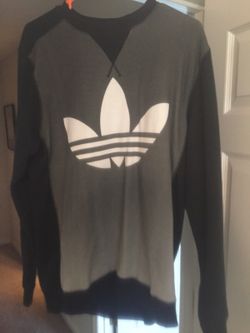 Adidas sweater 2xl
