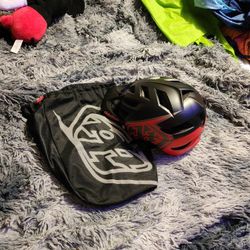 Mountain Bike Helmet 