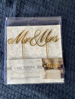 Cake topper