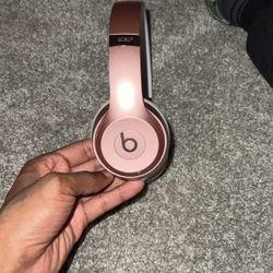 Beats SOLO 3  Apple W1 Chip