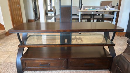 TV entertainment center