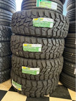 🌀🔱  35 x 12 50 R 15 vendo llantas nuevas marca TBB Tires