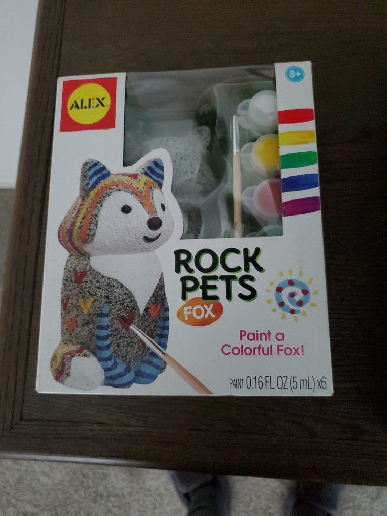 Paint a Fox rock pet