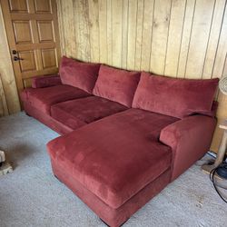 Macy’s Rhyder Couch – Custom Color – Great Condition