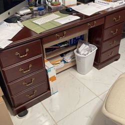 Office Desk