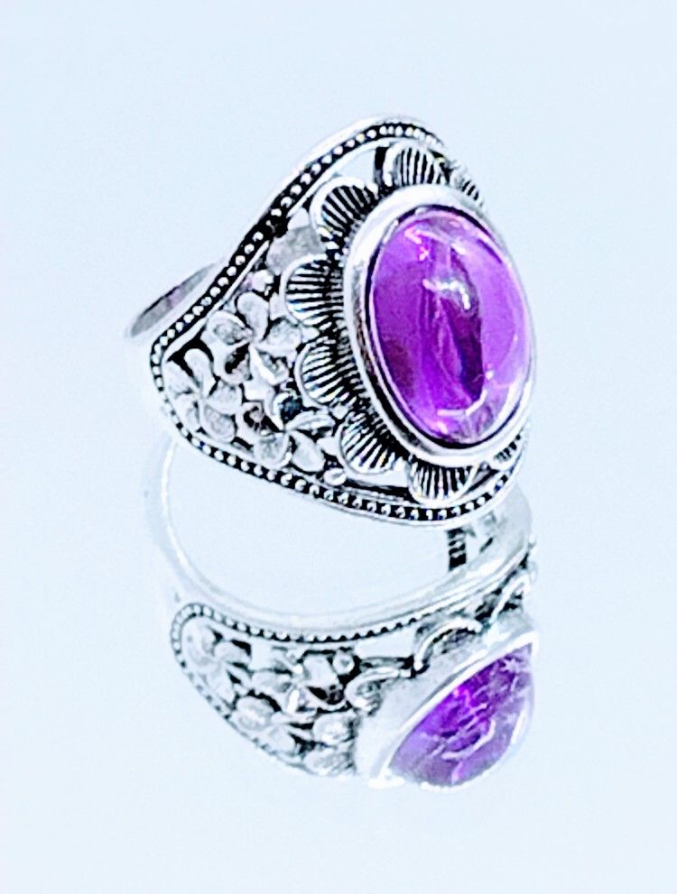 New Amethyst Cabochon Ring
