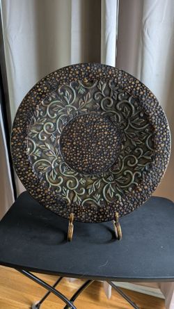 20" Large Decorative Charger Plate with Heavy Duty Metal Display Stand
